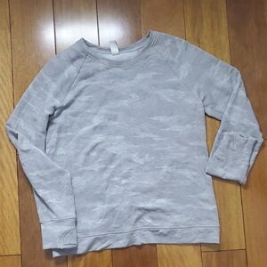 Athleta Girl Heather Gray Camo Top